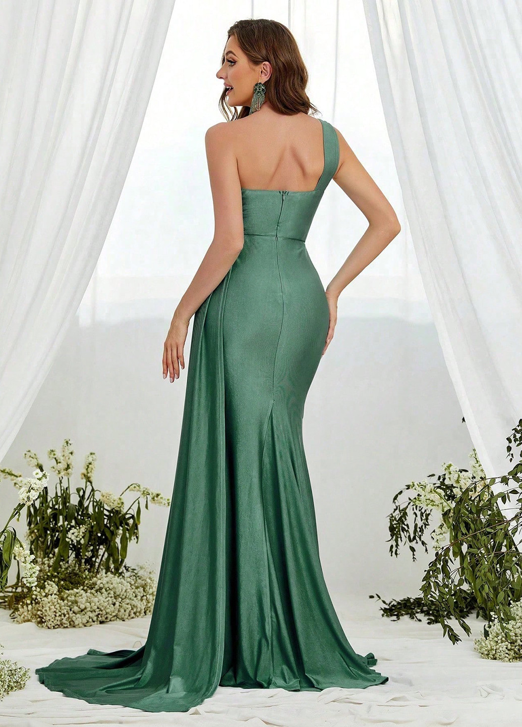 Зеленое праздничный, вечернее платье для беременных со шлейфом, на одно плечо SHEIN однотонное