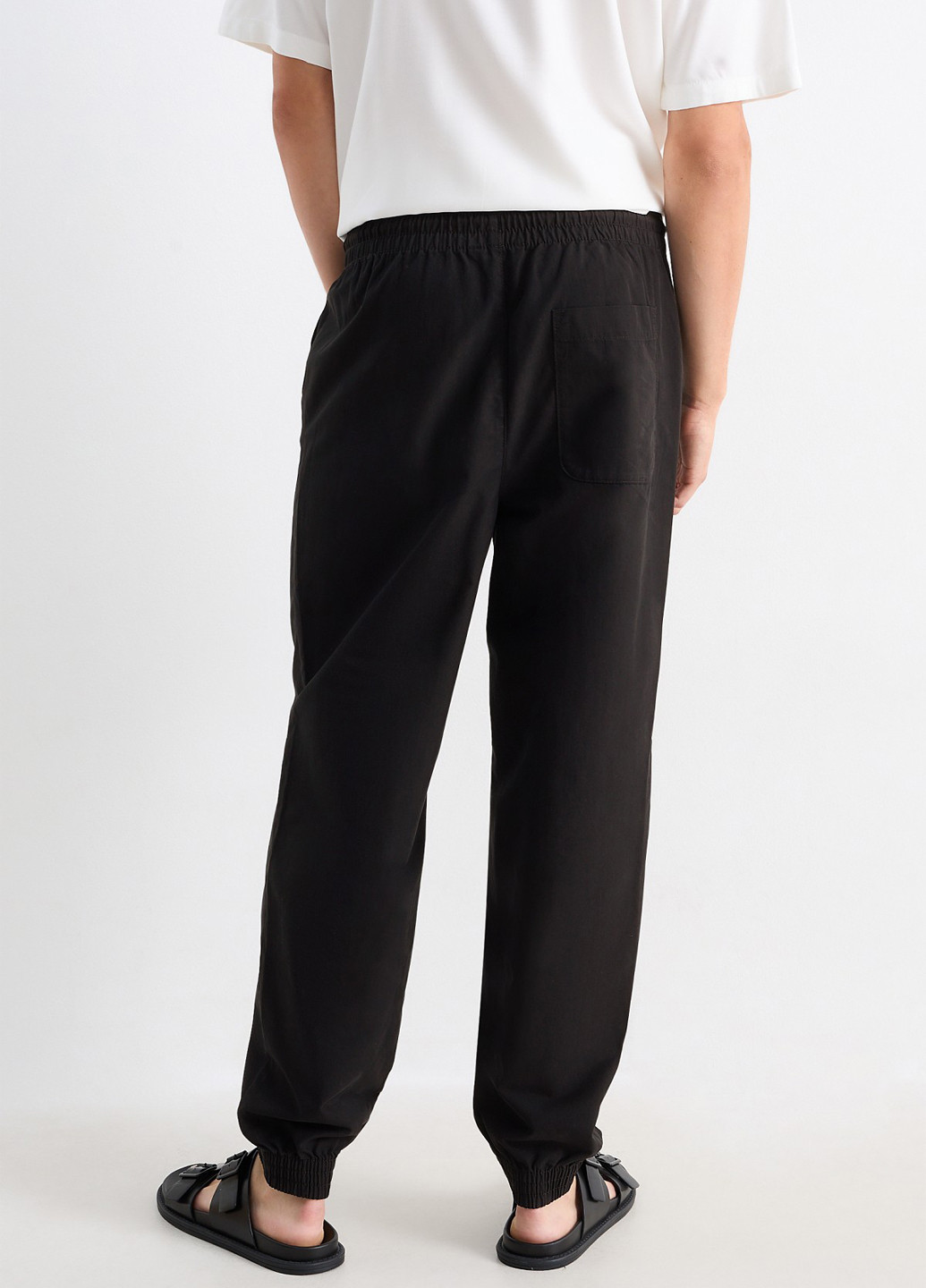 Черные кэжуал демисезонные джоггеры брюки C&A