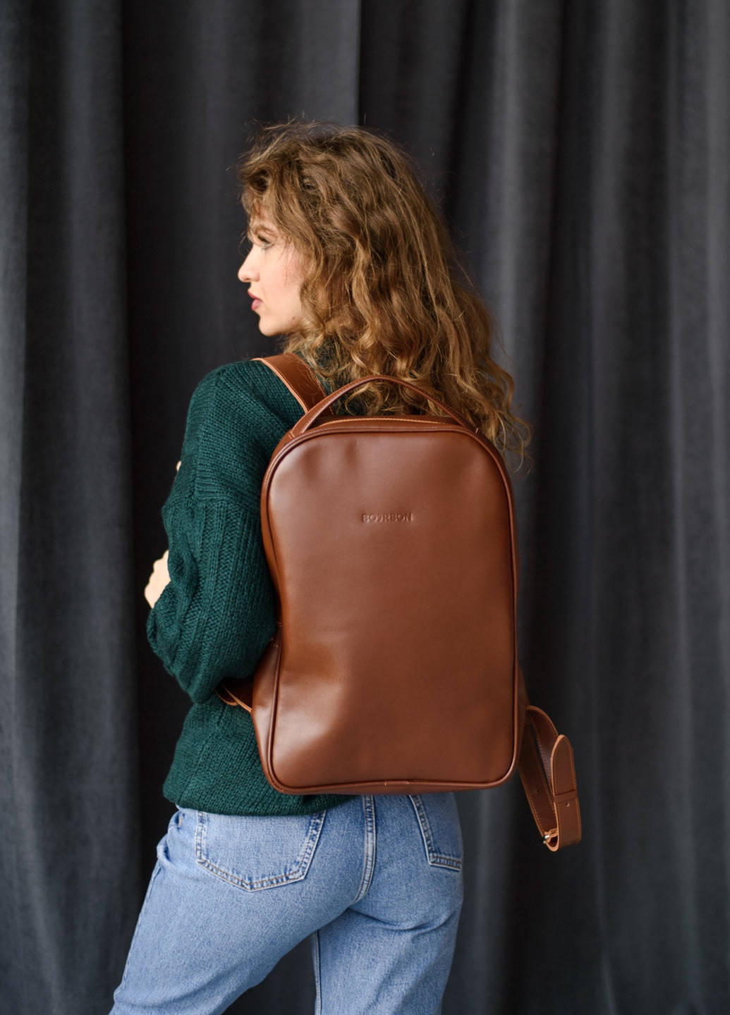 Стильный минималистичный рюкзак из ручной работы из натуральной полуматовой кожи коньячного цвета Boorbon (253702456)