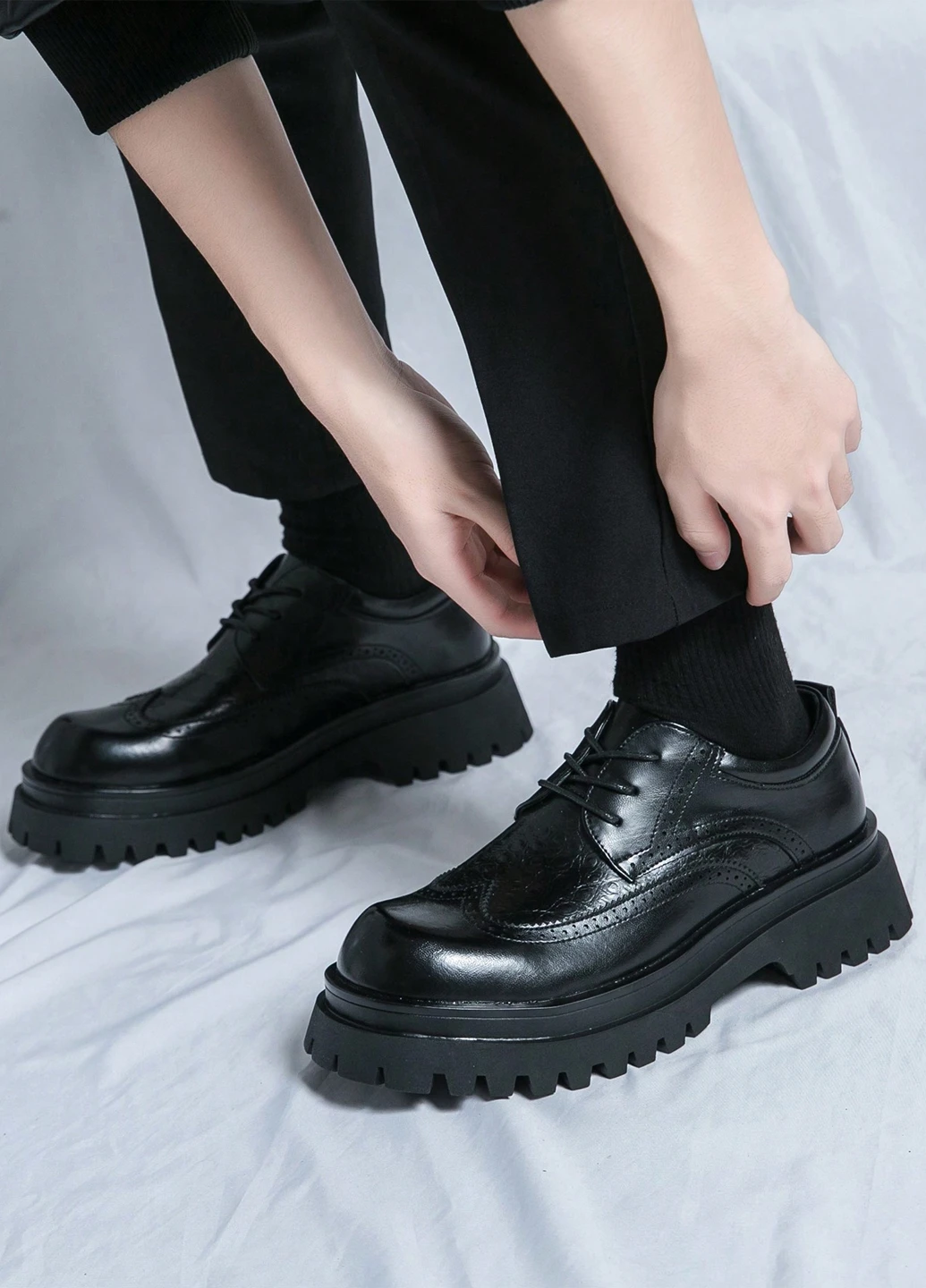 Черные кэжуал туфли SHEIN на шнурках