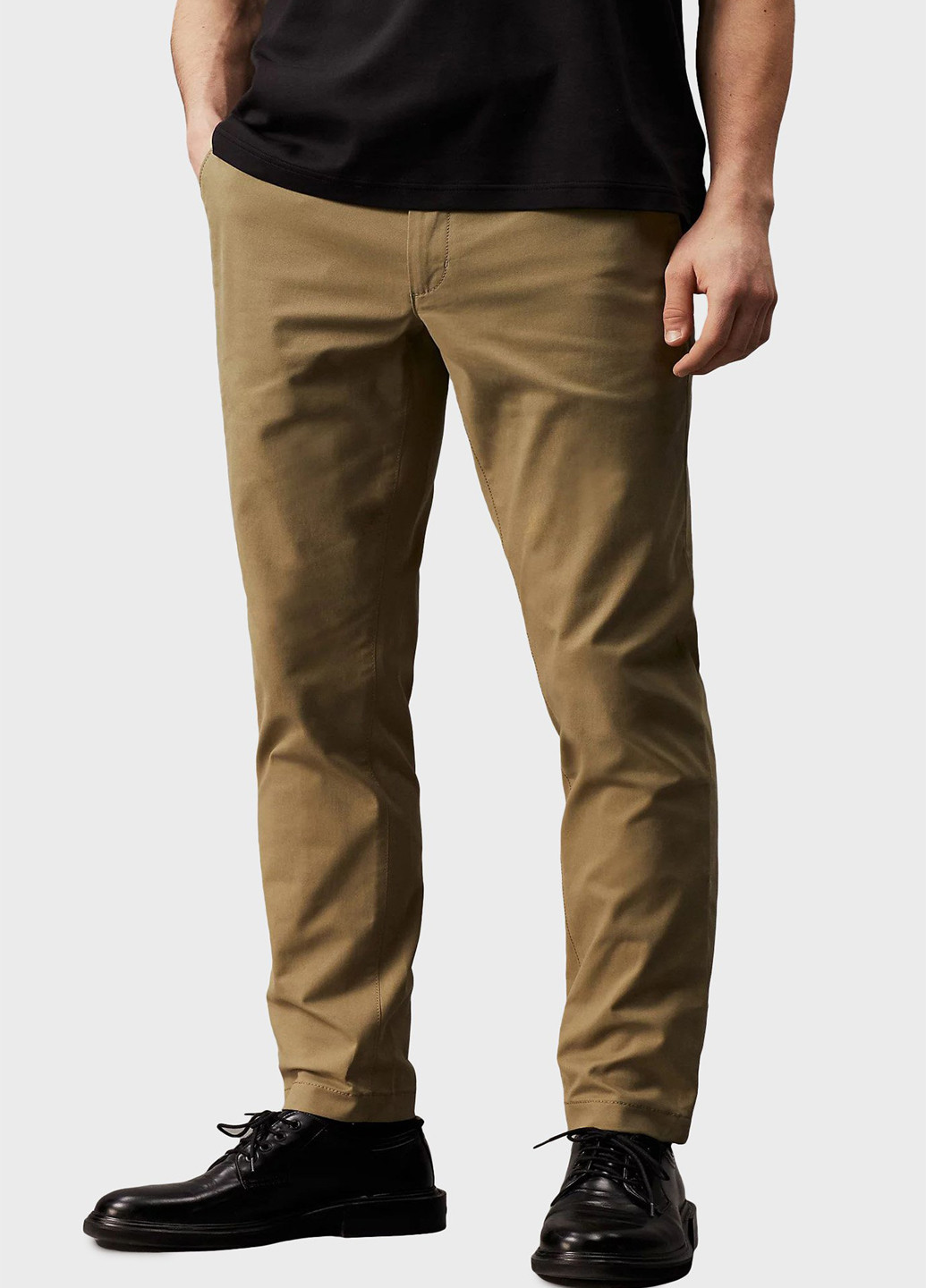 Оливковые кэжуал демисезонные зауженные брюки Calvin Klein