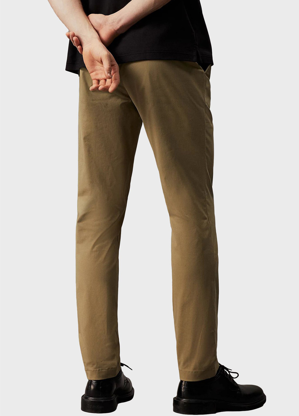 Оливковые кэжуал демисезонные зауженные брюки Calvin Klein