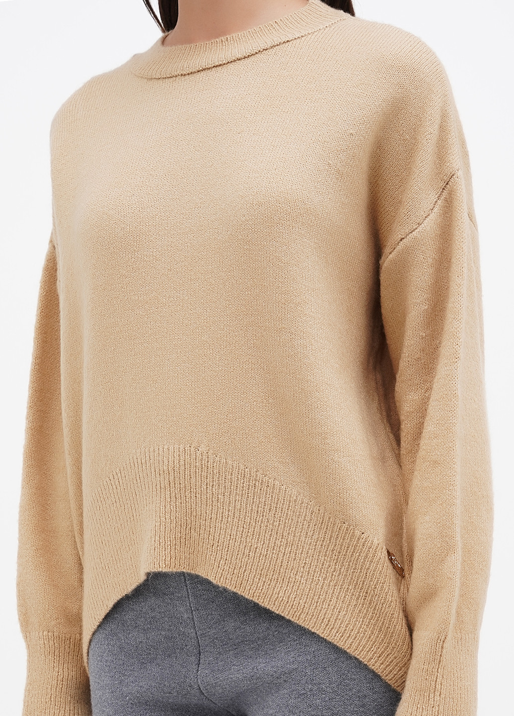 Бежевий демісезонний джемпер джемпер Sassofono