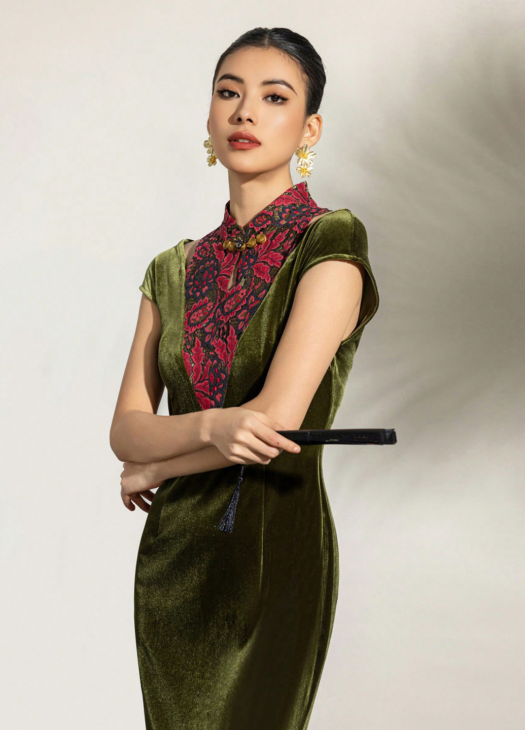 Зеленое вечернее платье силуэтная SHEIN колор блок