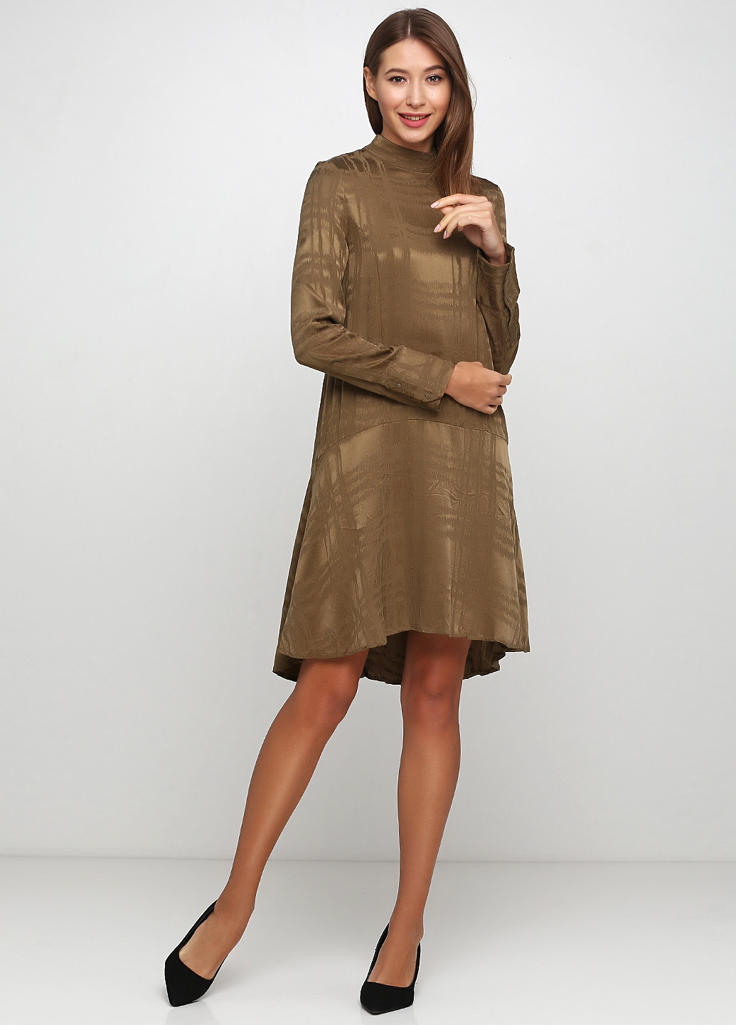 Оливковое (хаки) кэжуал платье H&M с абстрактным узором