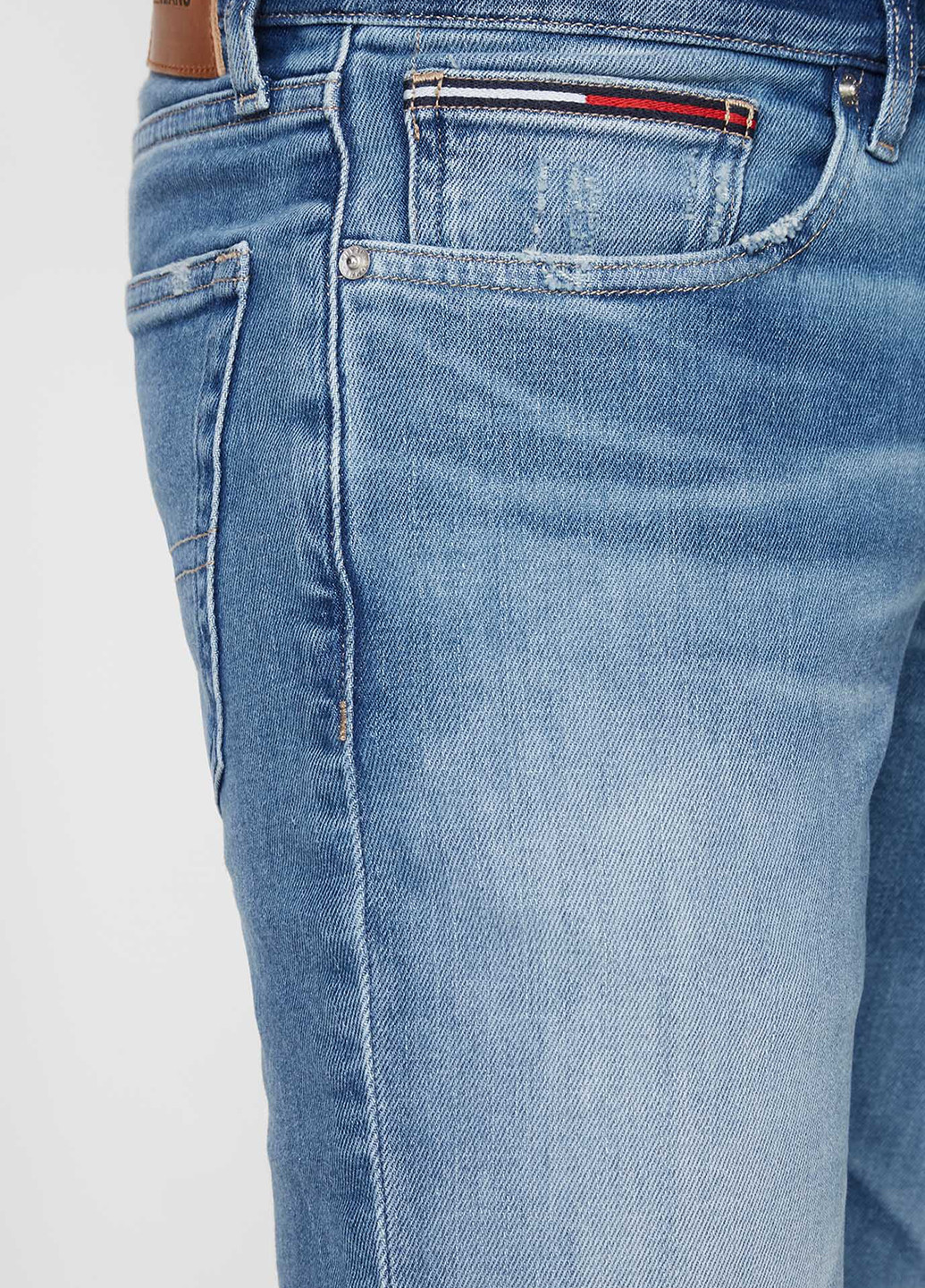Голубые демисезонные зауженные джинсы Tommy Hilfiger