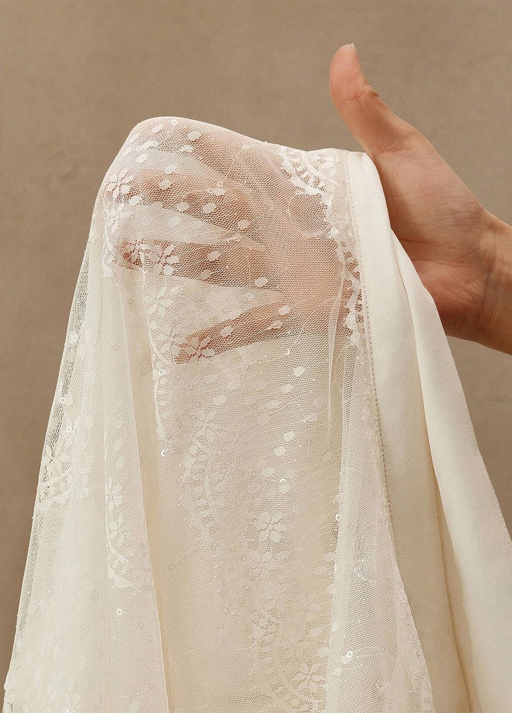 Кремова блуза SHEIN