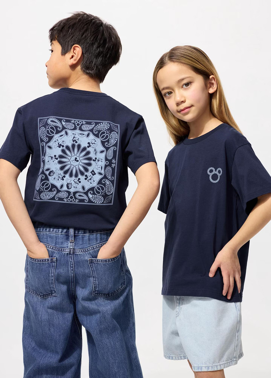 Темно-синя літня футболка Uniqlo