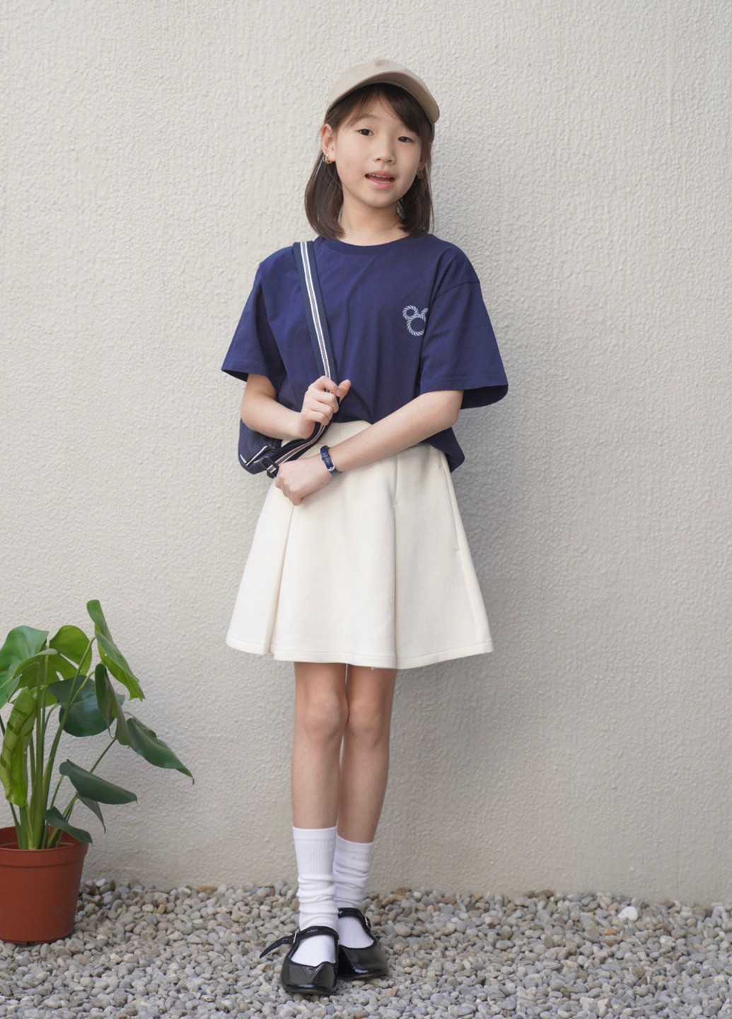 Темно-синя літня футболка Uniqlo