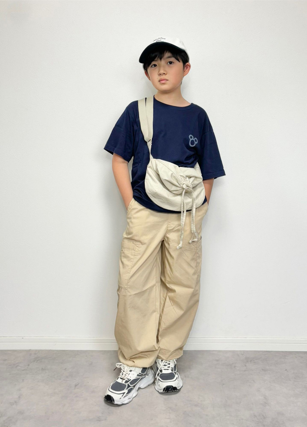 Темно-синя літня футболка Uniqlo