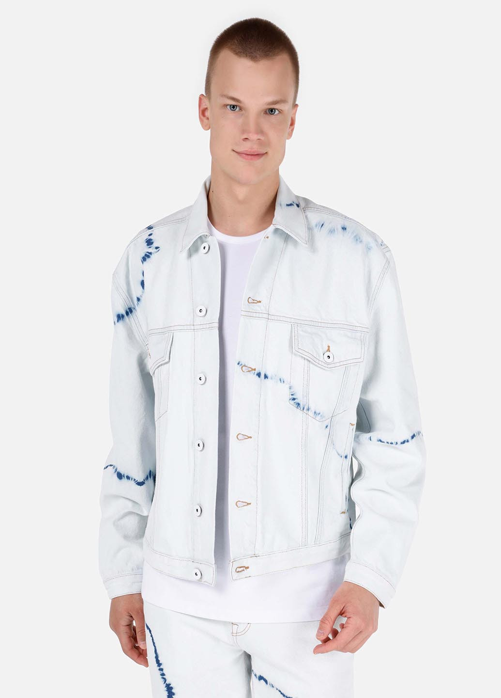 Світло-блакитна демісезонна куртка Colin's