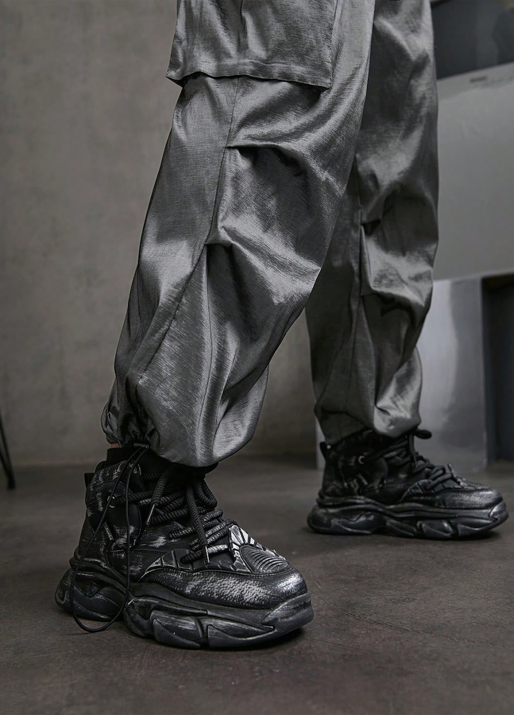 Темно-серые кэжуал демисезонные карго брюки SHEIN