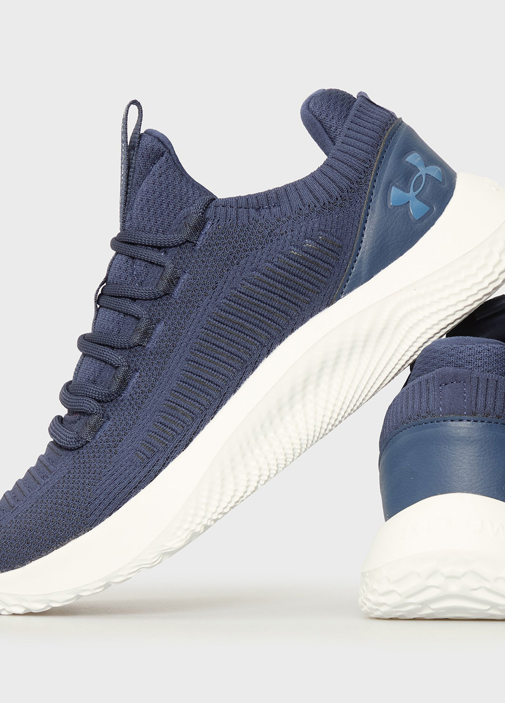 Голубые демисезонные кроссовки Under Armour