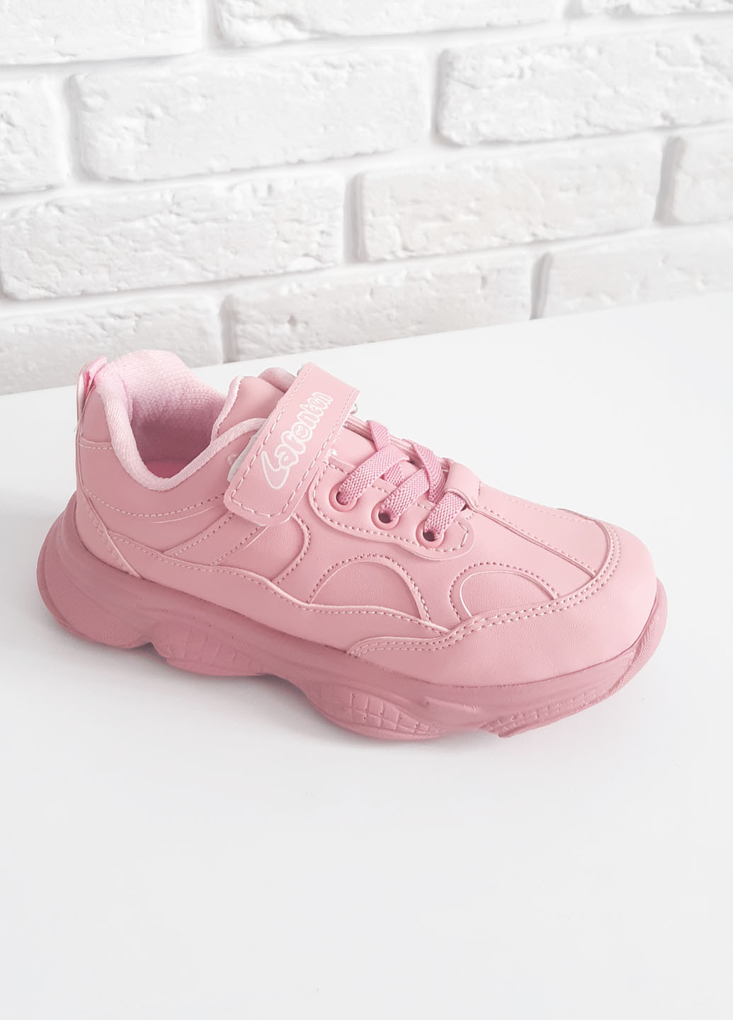 Розовые всесезонные кроссовки No Brand