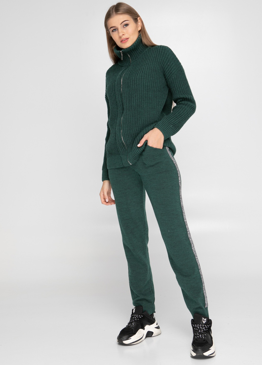 Темно-зеленые кэжуал демисезонные зауженные брюки Sewel
