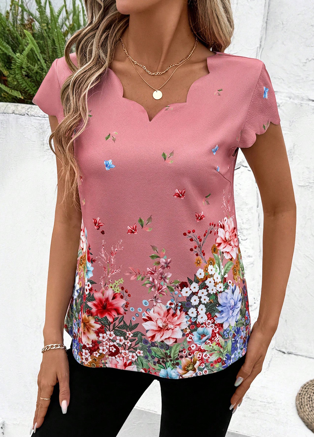 Пудровая блуза SHEIN