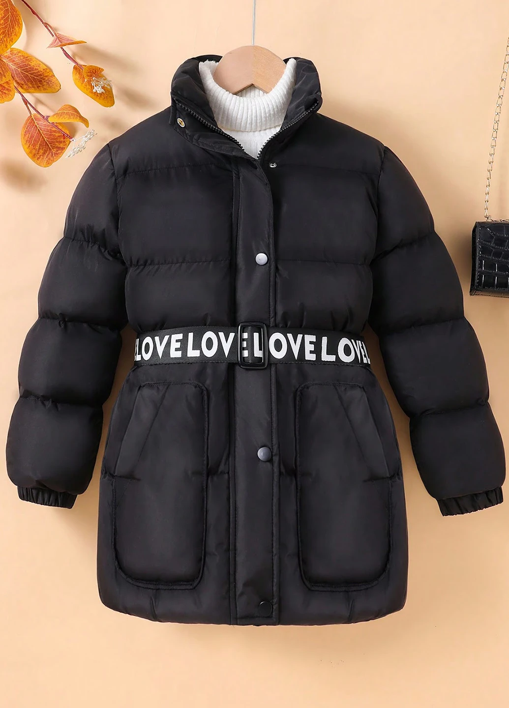 Черная зимняя куртка SHEIN
