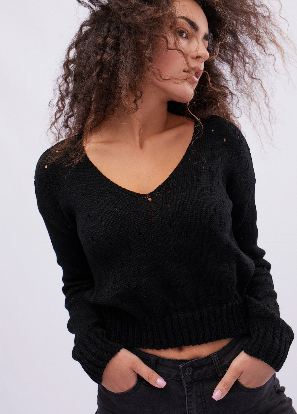 Чорний зимовий пуловер пуловер Carica
