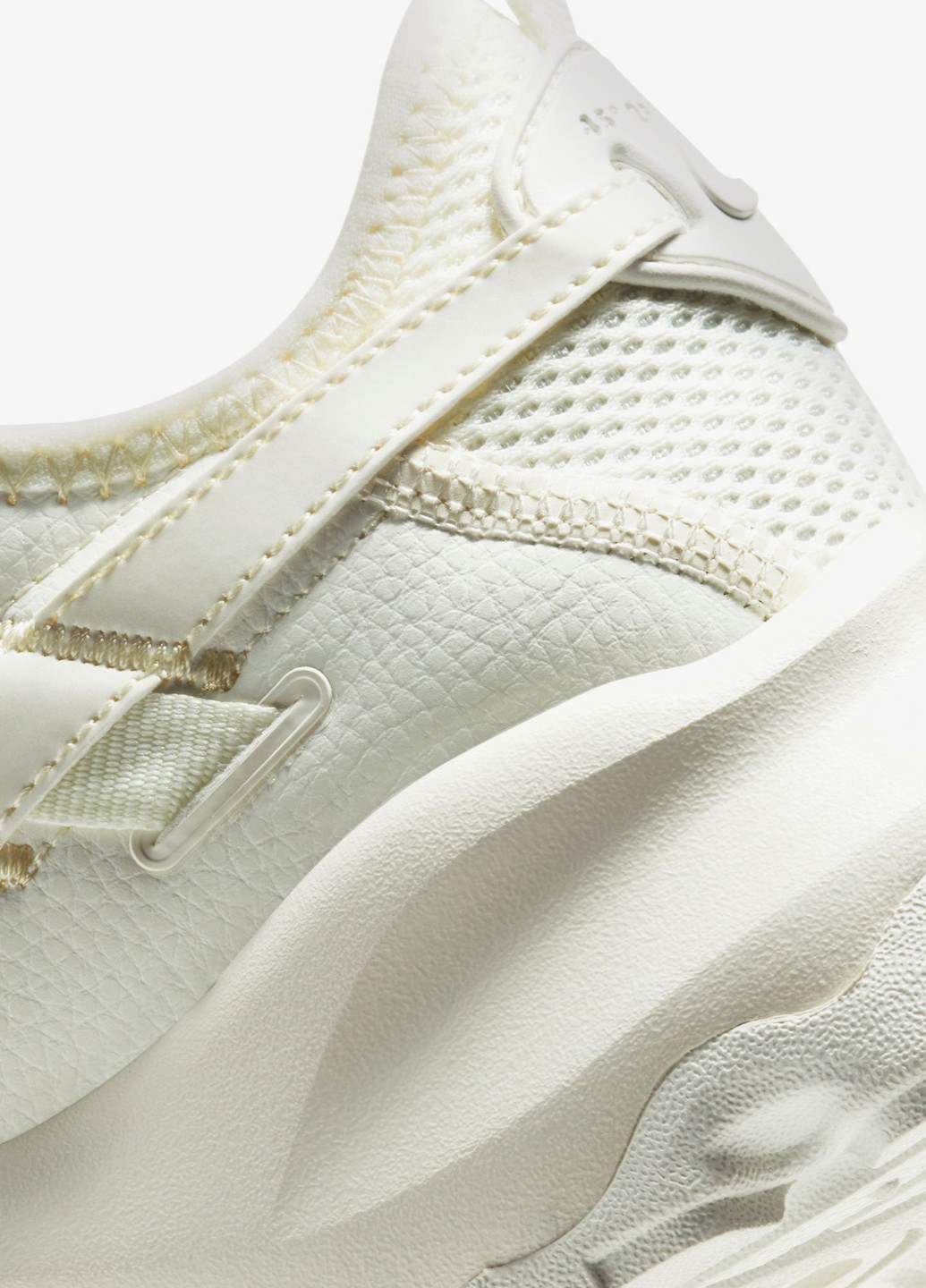 Кросівки Nike TC 7900 білі демісезони (276383983)