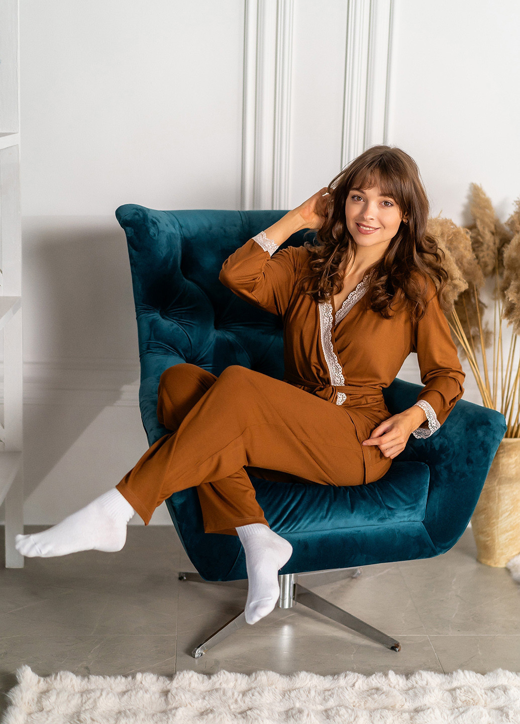 Коричнева всесезон піжама (кофта, штани) кофта + брюки Lucci