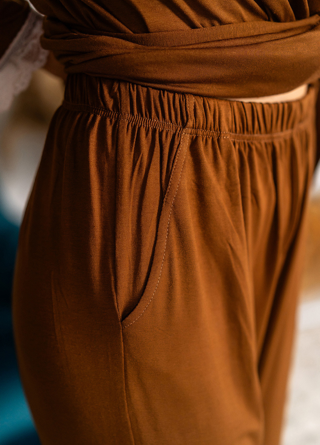 Коричнева всесезон піжама (кофта, штани) кофта + брюки Lucci