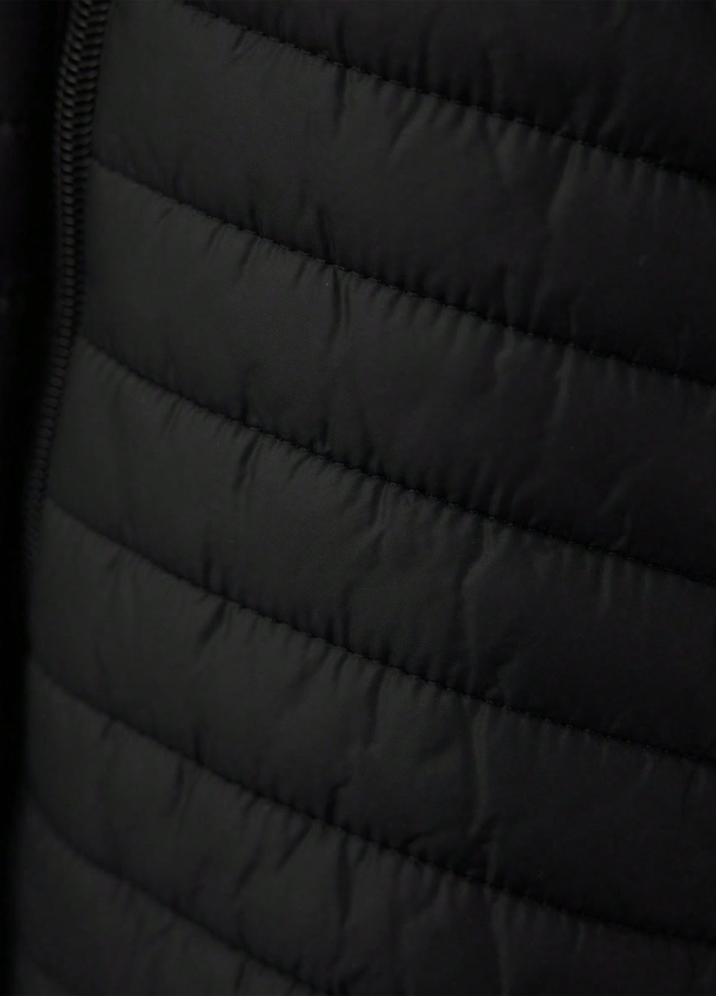 Чорна демісезонна куртка SHEIN