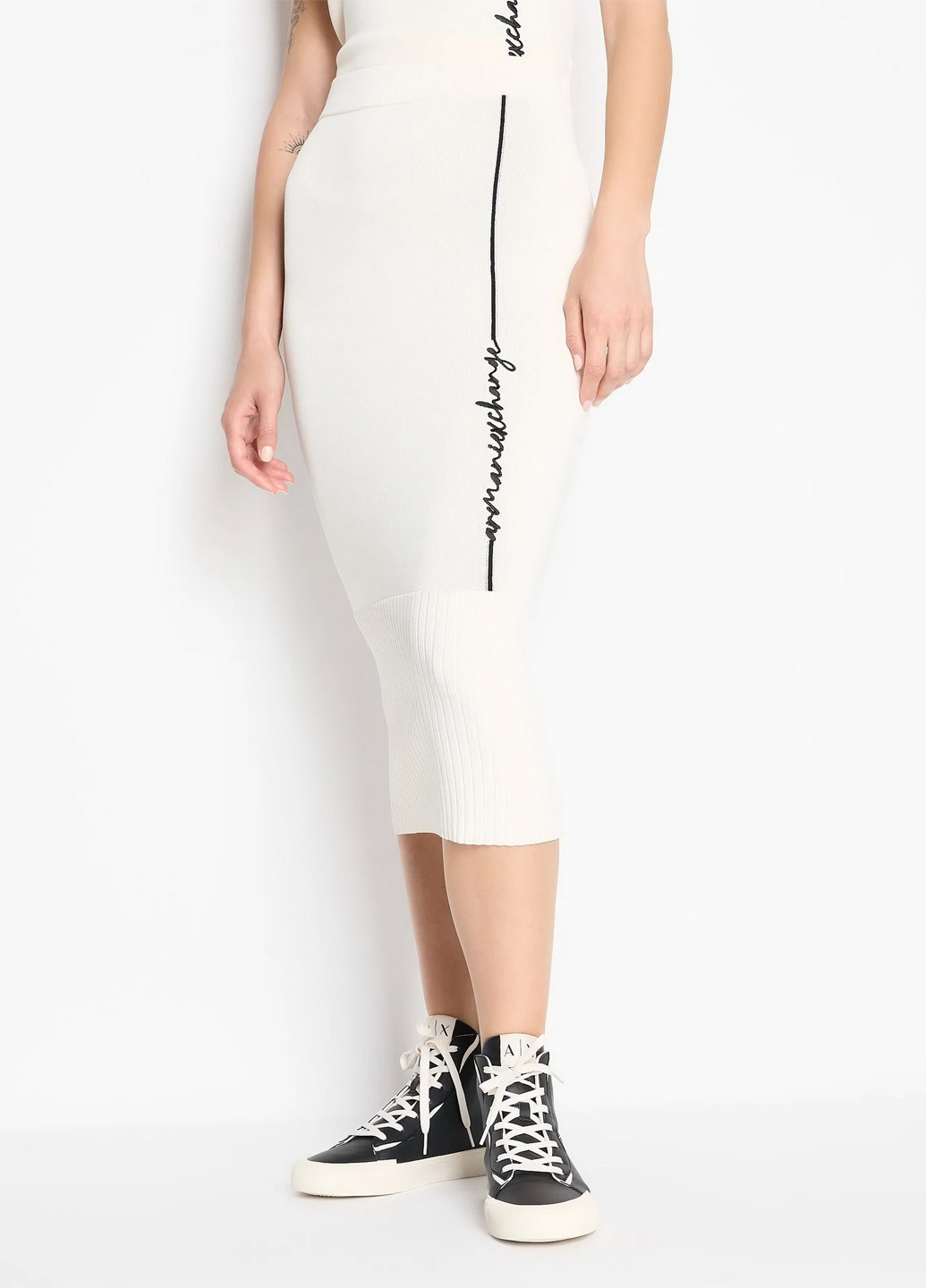 Молочная кэжуал однотонная юбка Armani Exchange карандаш
