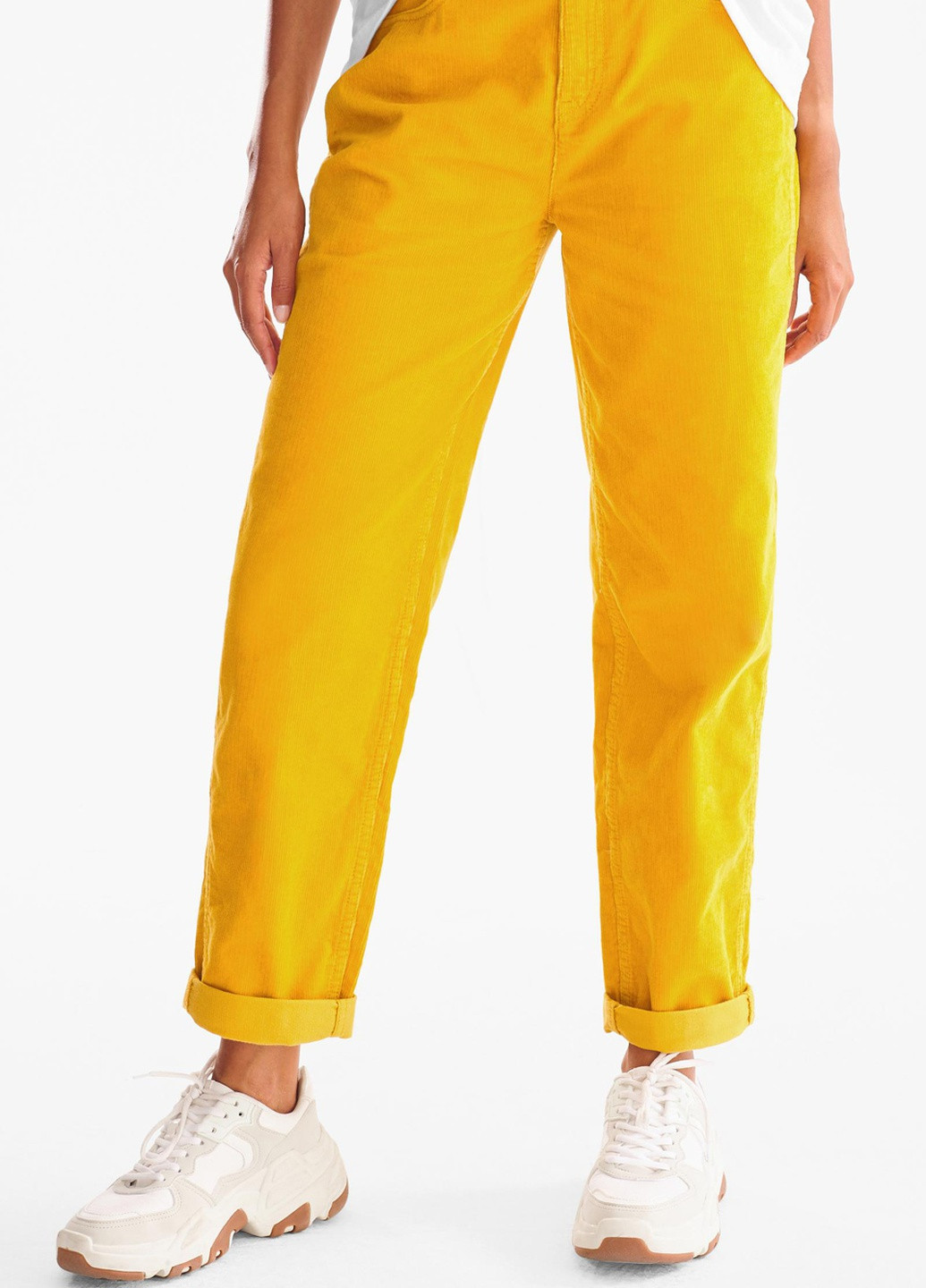 Желтые демисезонные брюки C&A