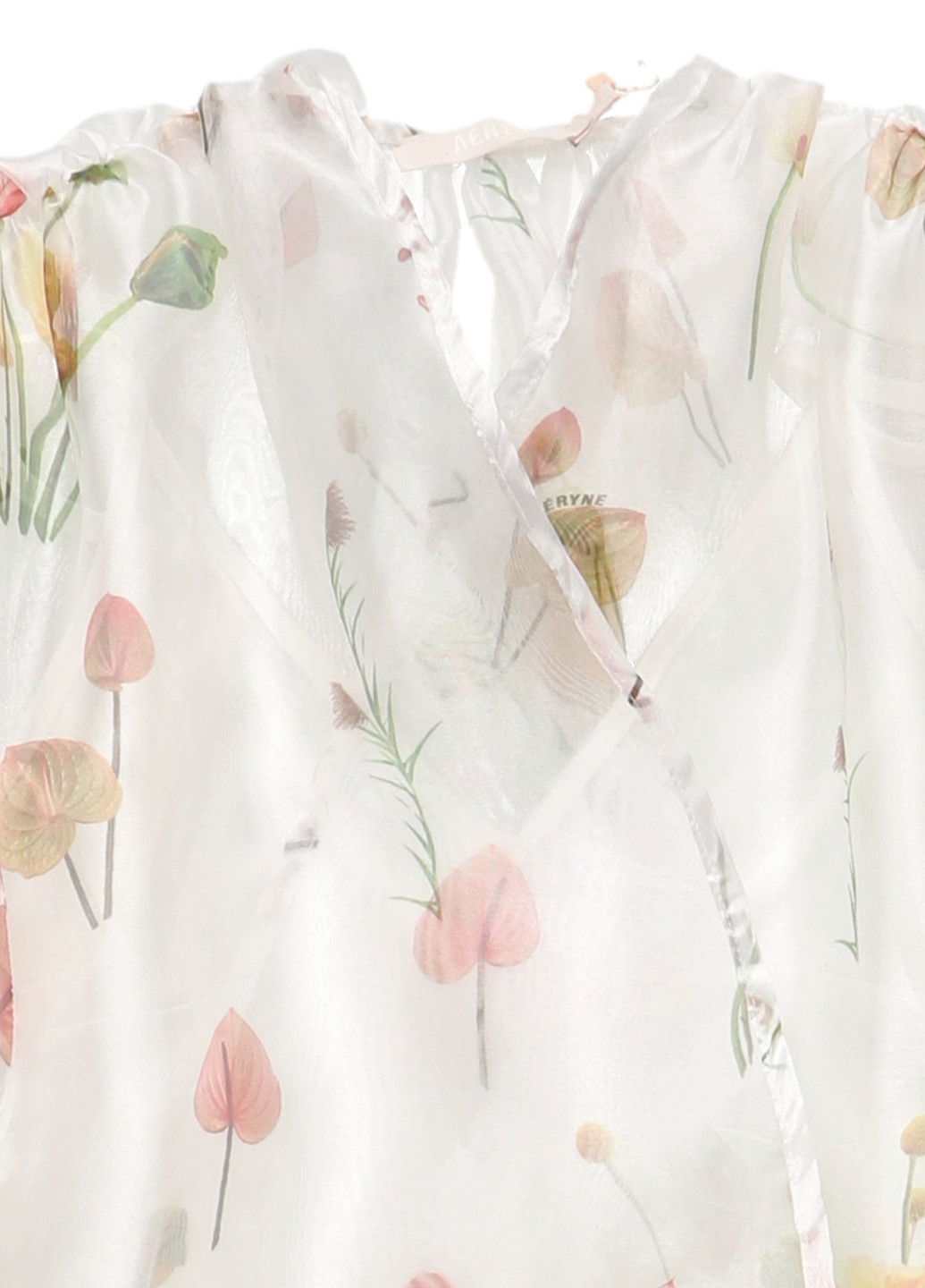 Белое кэжуал платье на запах AERYNE с цветочным принтом