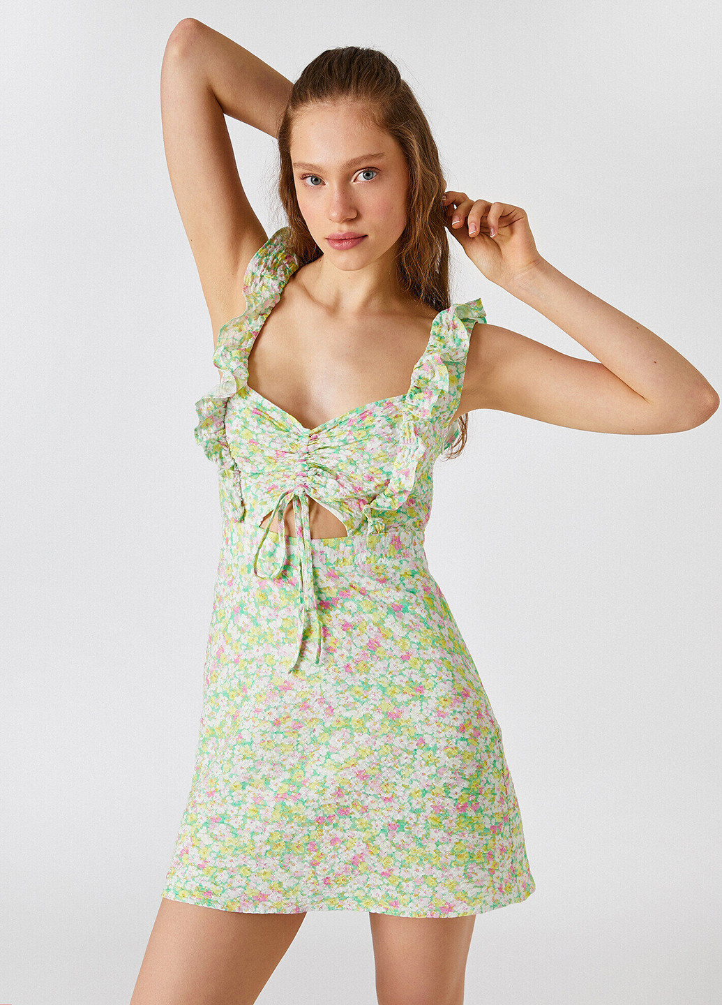 Салатовое кэжуал платье клеш KOTON с цветочным принтом