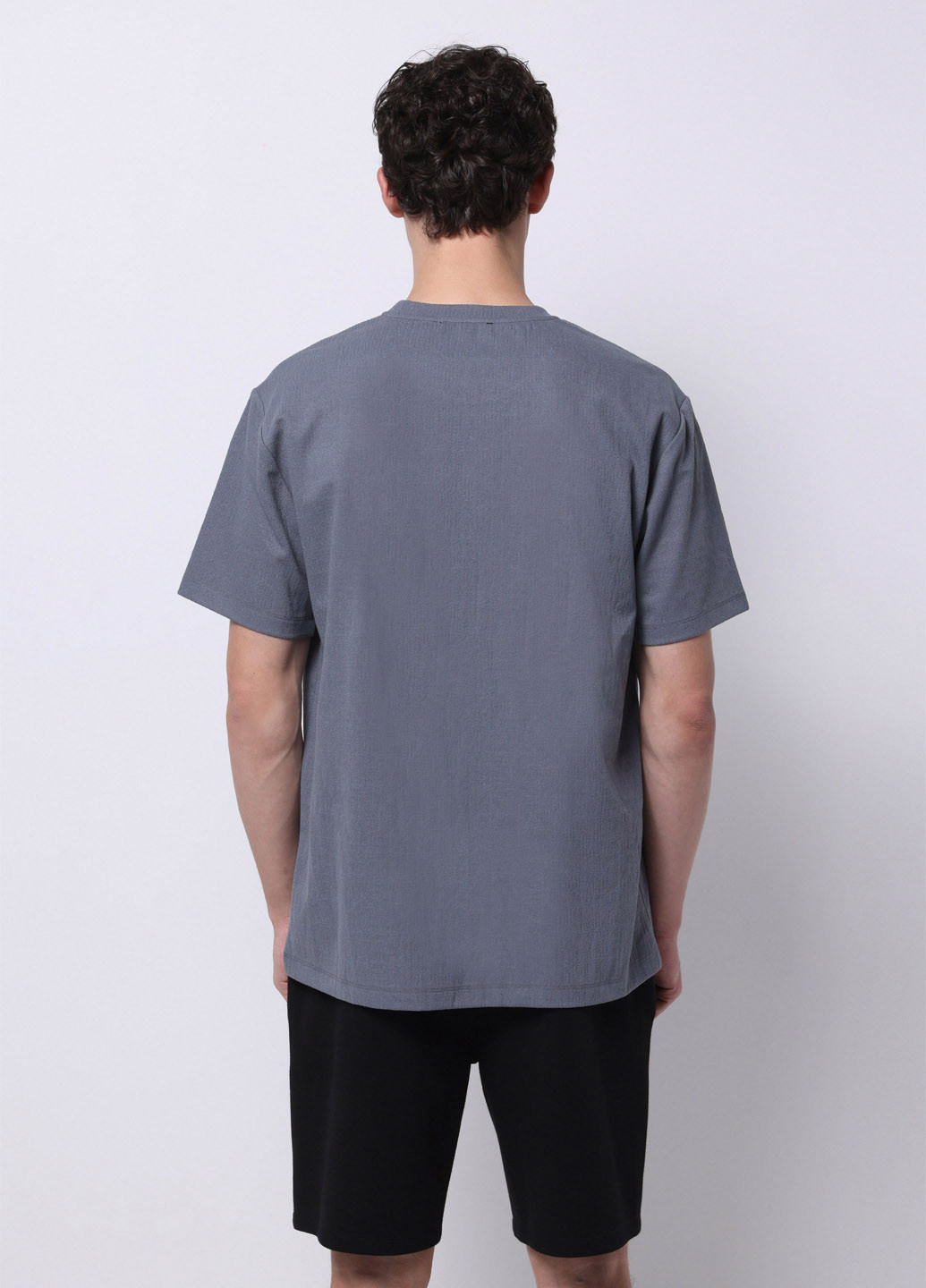 Серо-синяя футболка Colin's