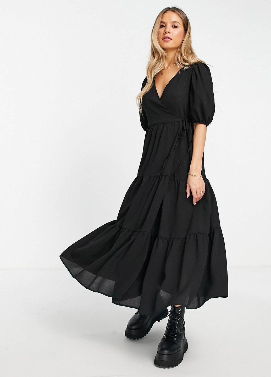 Чорна кежуал сукня на запах Asos однотонна
