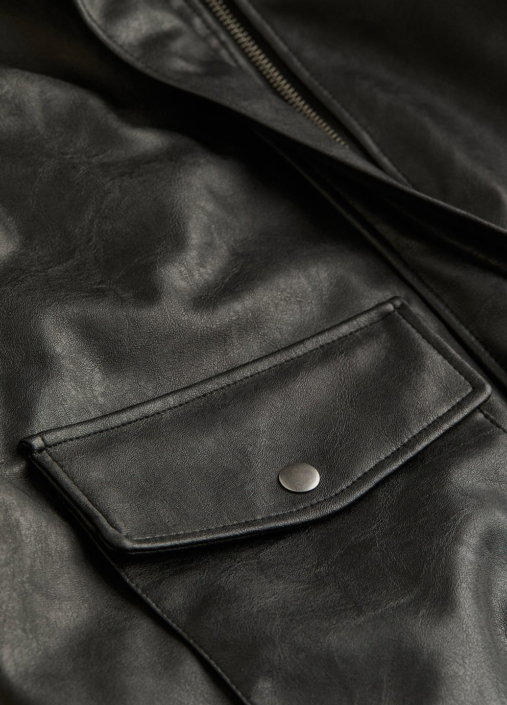 Черная демисезонная куртка H&M