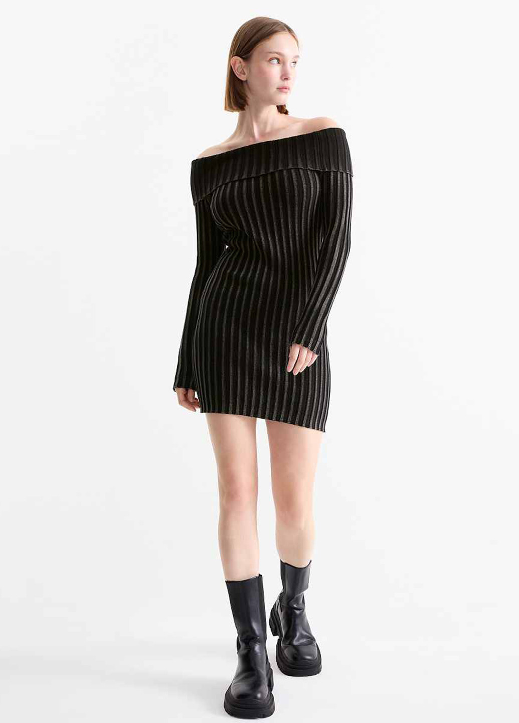 Чорна кежуал сукня з відкритими плечима C&A в смужку