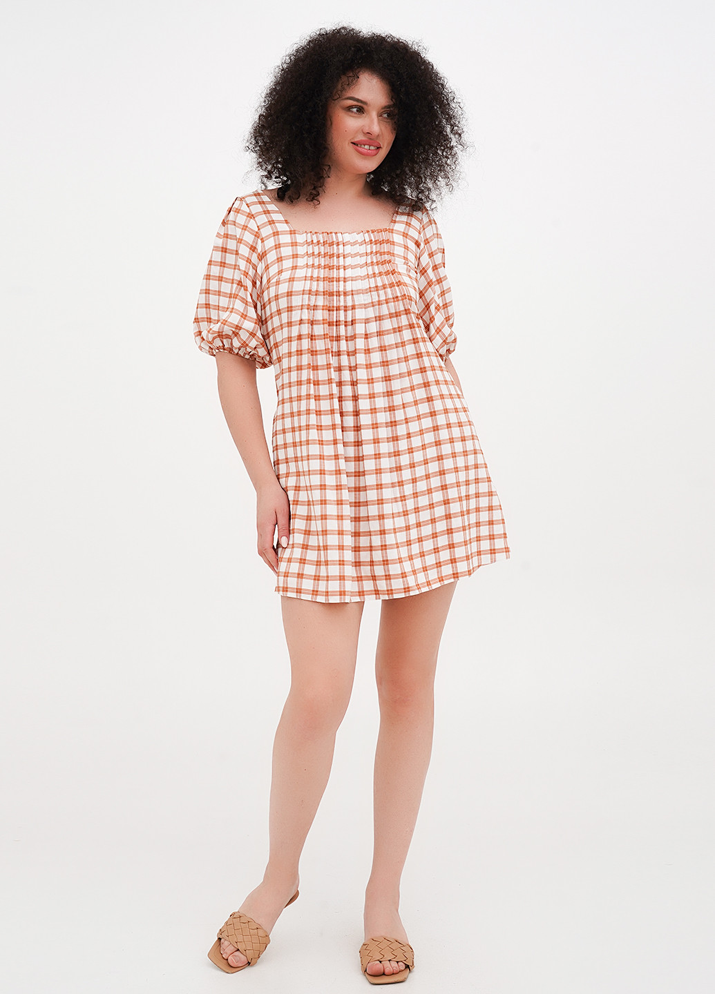 Бежевое кэжуал платье а-силуэт Vicolo в клетку