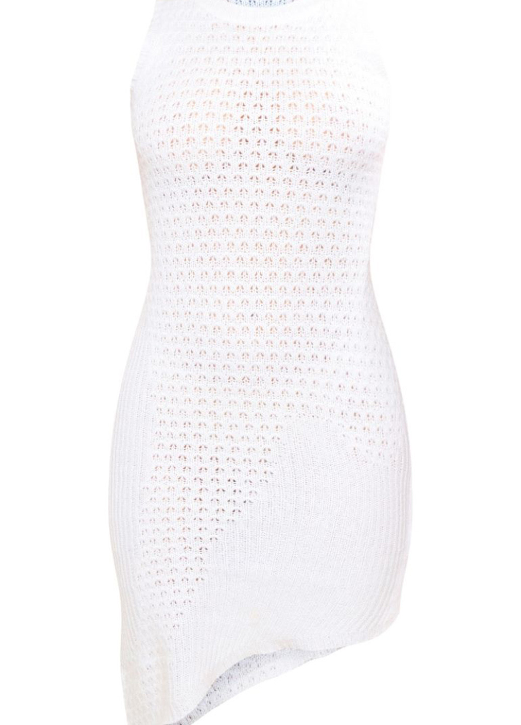 Белое коктейльное платье силуэтная PrettyLittleThing однотонное