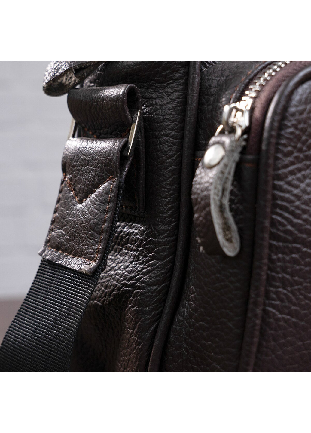 Чоловіча шкіряна сумка 20х23х7-11 см Shvigel (252126825)