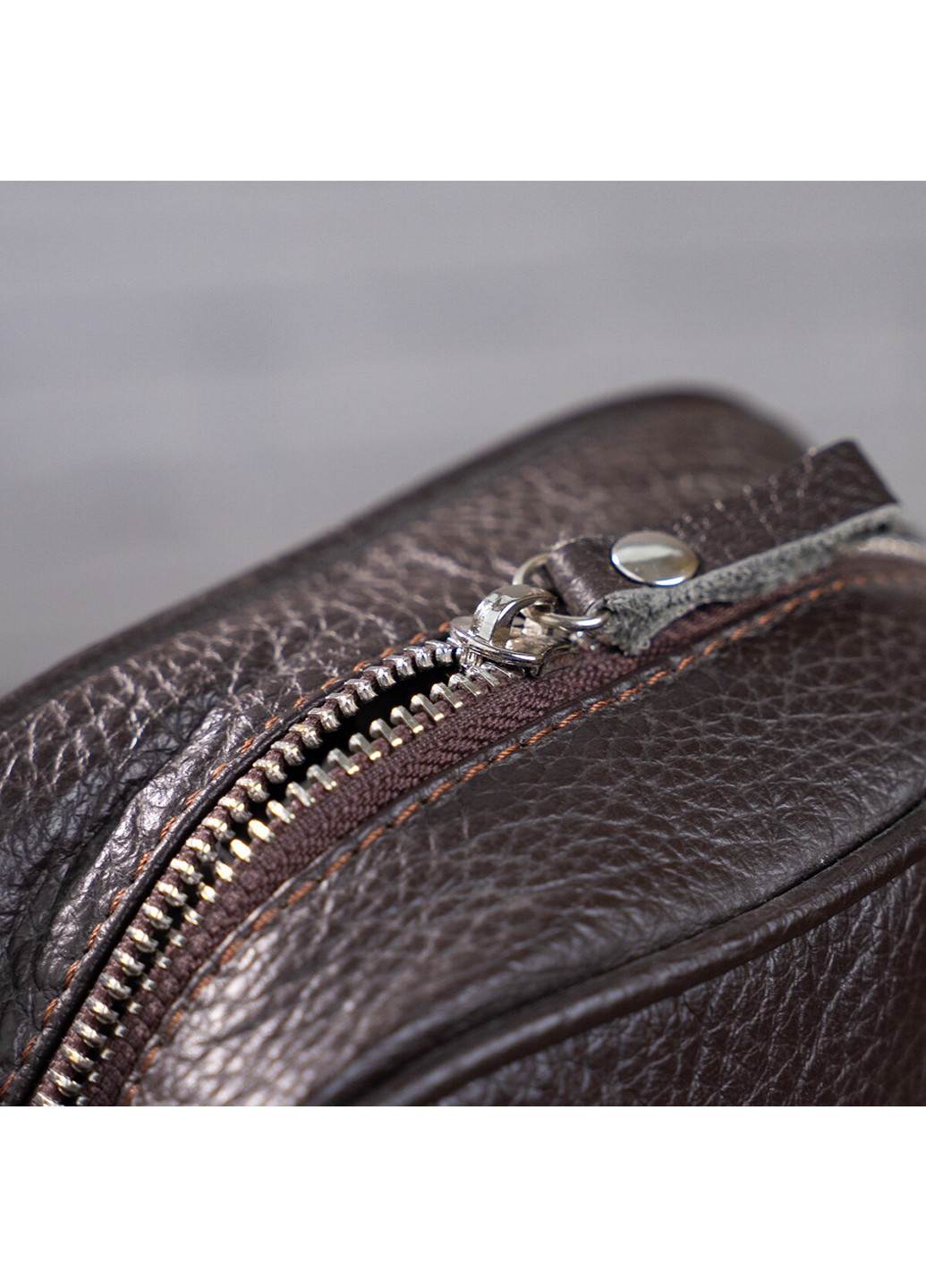 Чоловіча шкіряна сумка 20х23х7-11 см Shvigel (252126825)