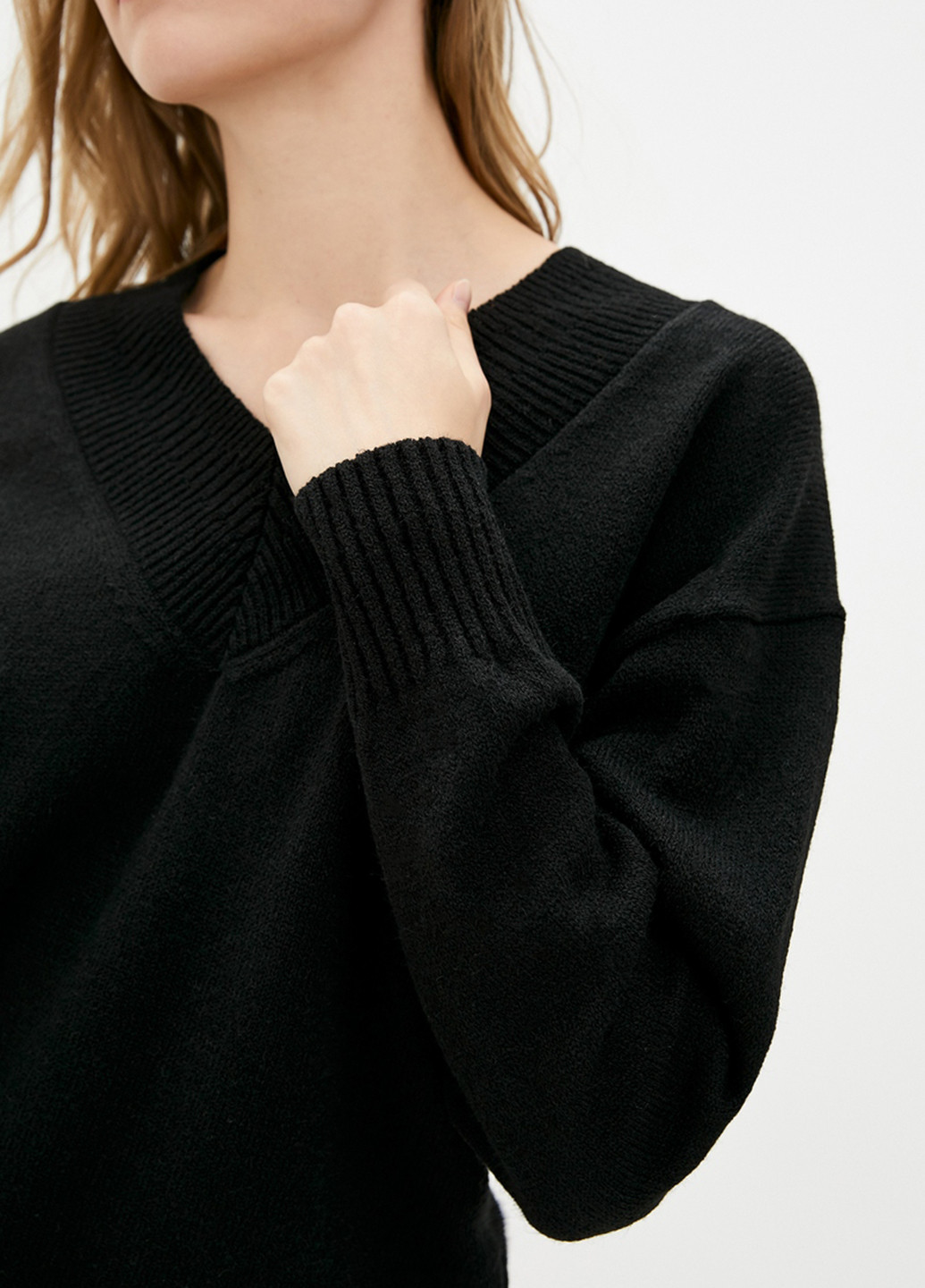 Черный демисезонный джемпер пуловер Sewel