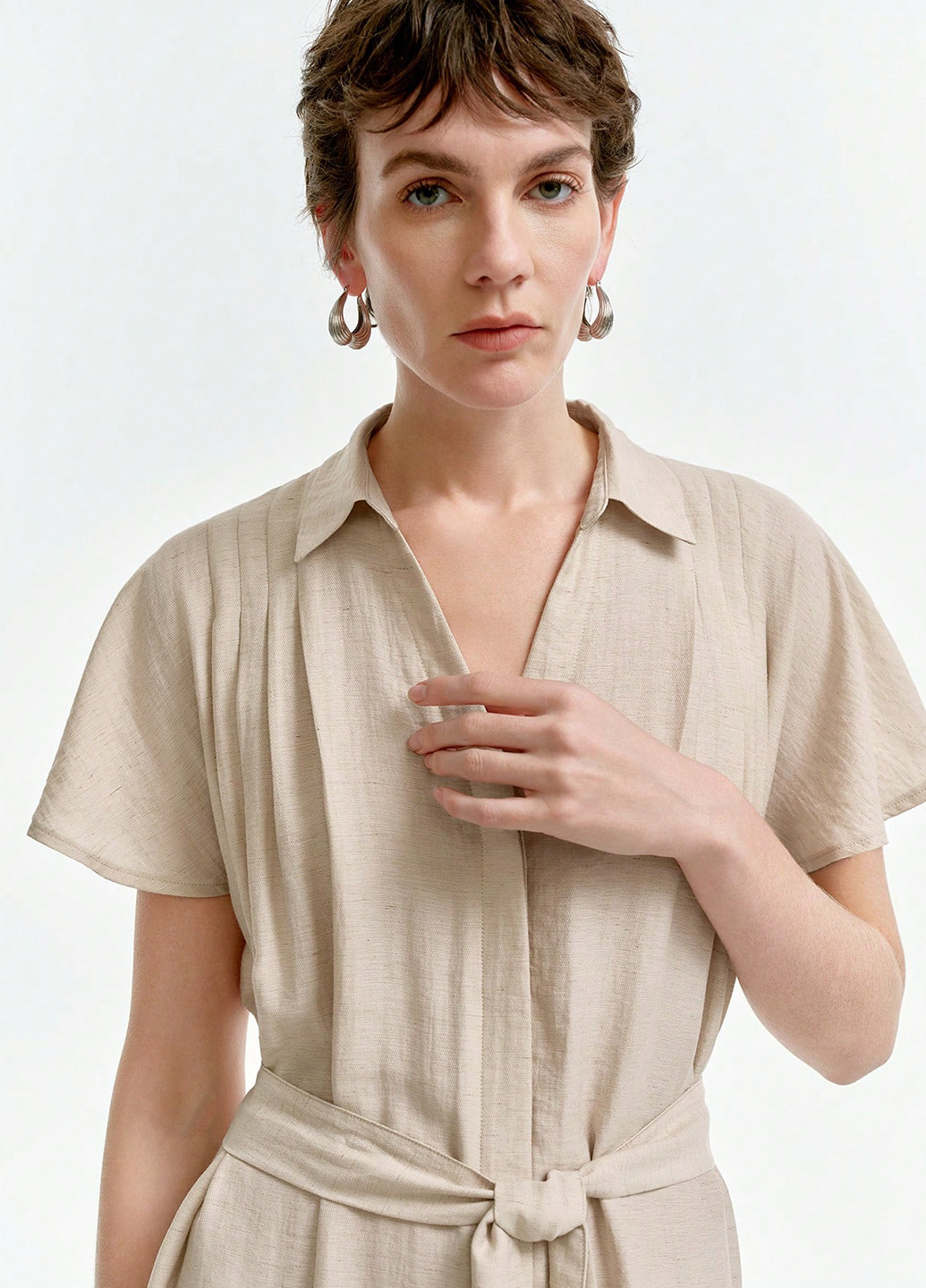 Кремовое деловое, кэжуал платье клеш, а-силуэт, рубашка SHEIN однотонное