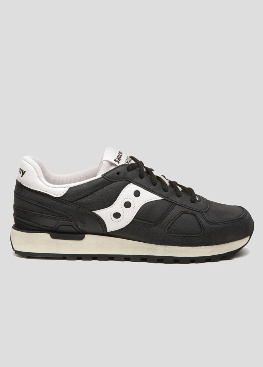 Черные всесезонные черные кроссовки shadow original Saucony