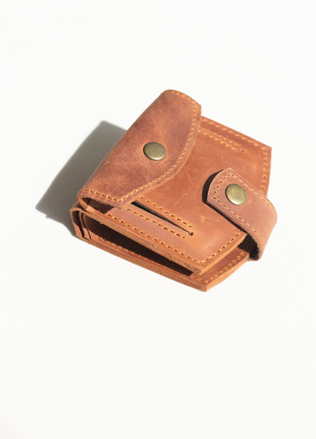 Мініатюрний гаманець ручної роботи лавандового кольору з натуральної шкіри з легким глянцевим ефектом Boorbon (253738079)