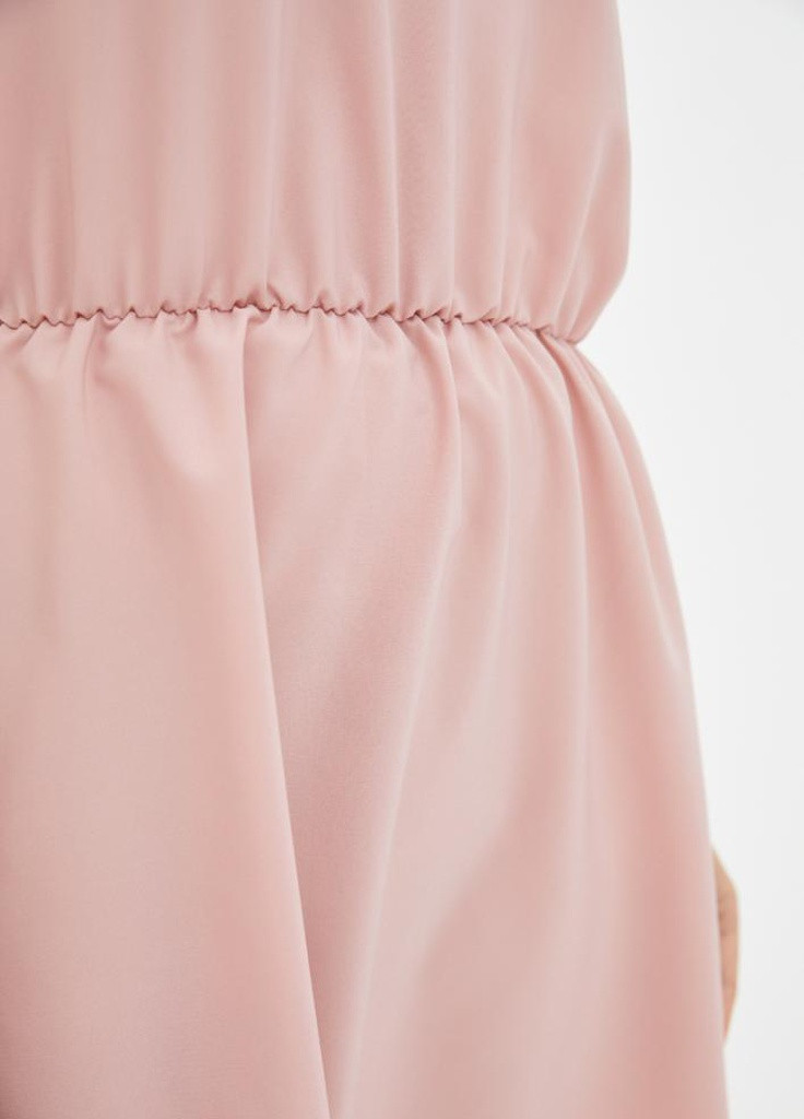 Розовое кэжуал яркое легкое платье со спущенными плечами и резинкой по талии addison Podium однотонное
