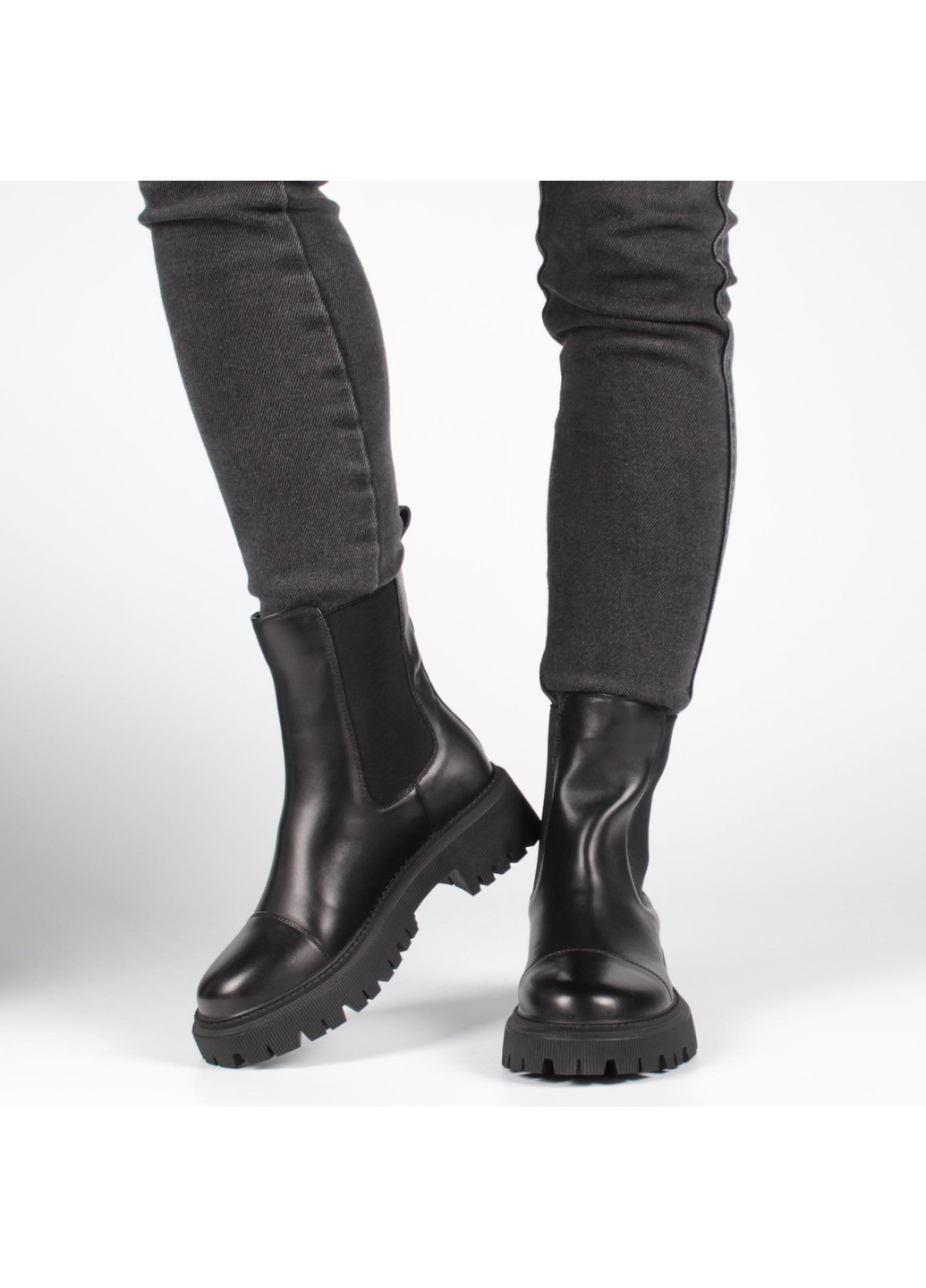 Жіночі черевики на низькому ходу 198793 Buts (256187020)