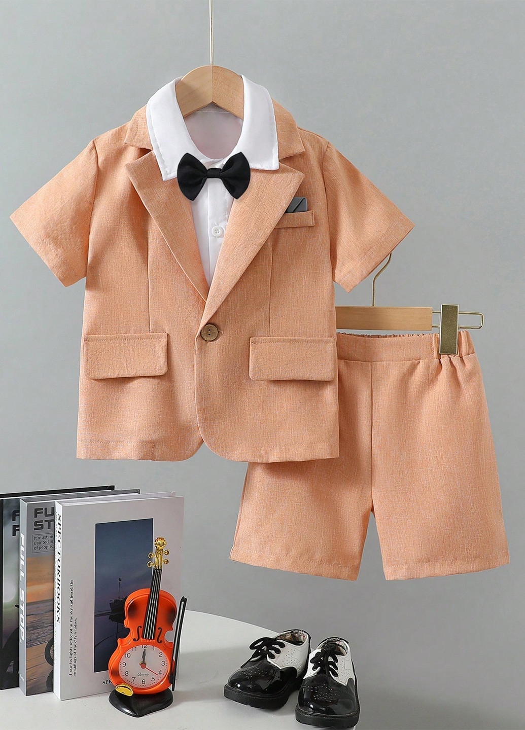 Персиковий літній костюм (піджак, шорти) з шортами SHEIN