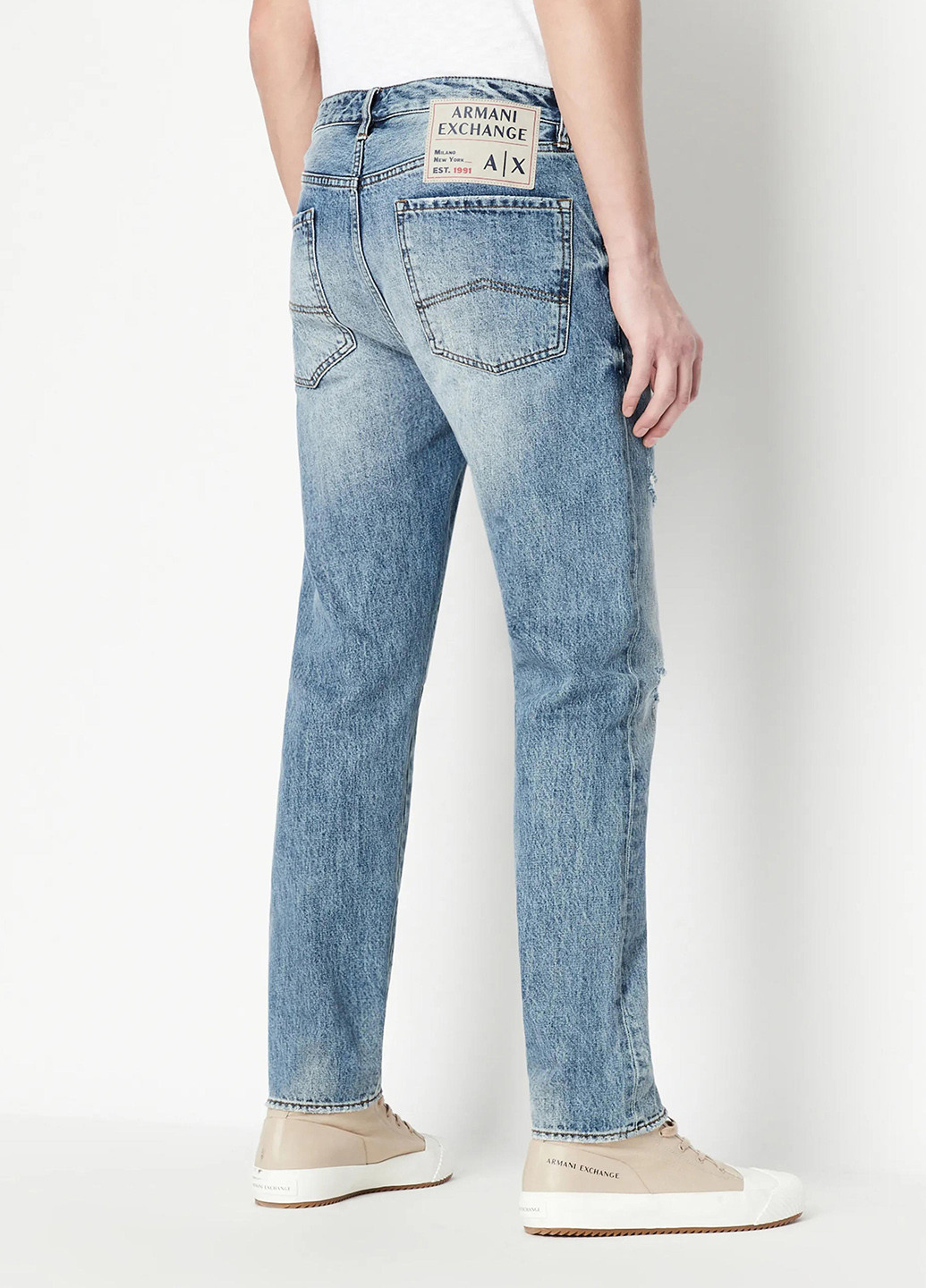 Серо-голубые демисезонные зауженные джинсы Armani Exchange