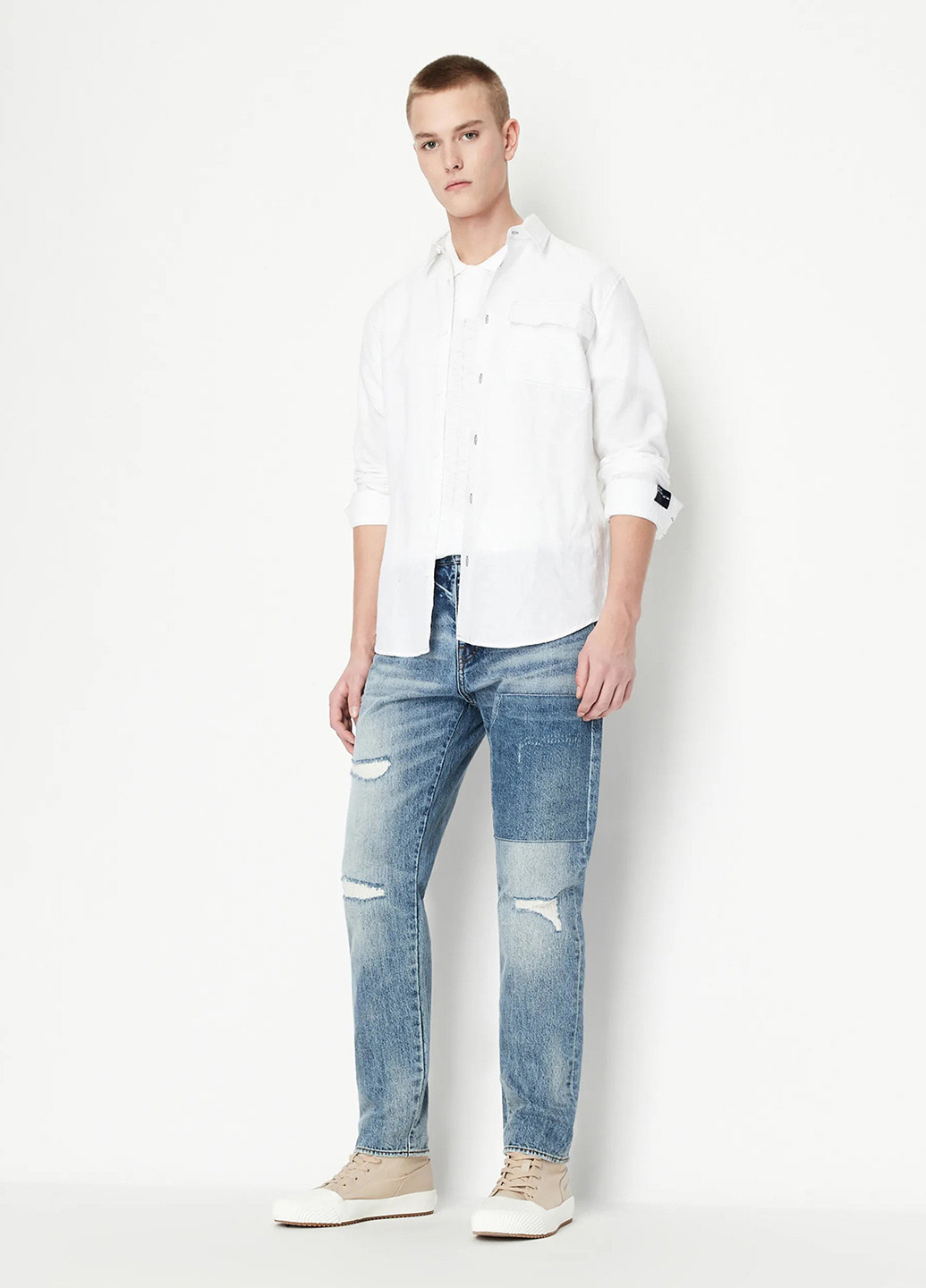 Серо-голубые демисезонные зауженные джинсы Armani Exchange