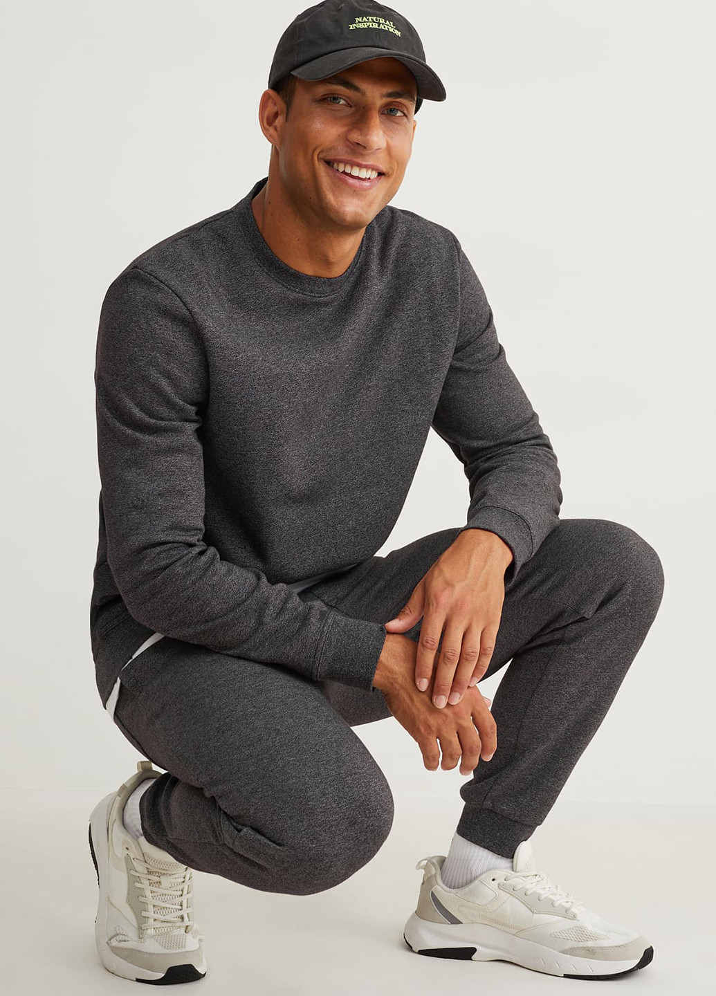 Сірий світшот C&A меланж без декору (302787027)