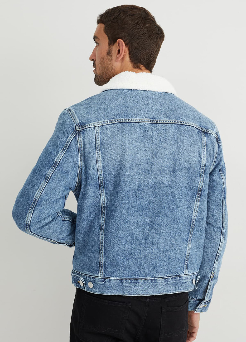 Голубая демисезонная куртка C&A