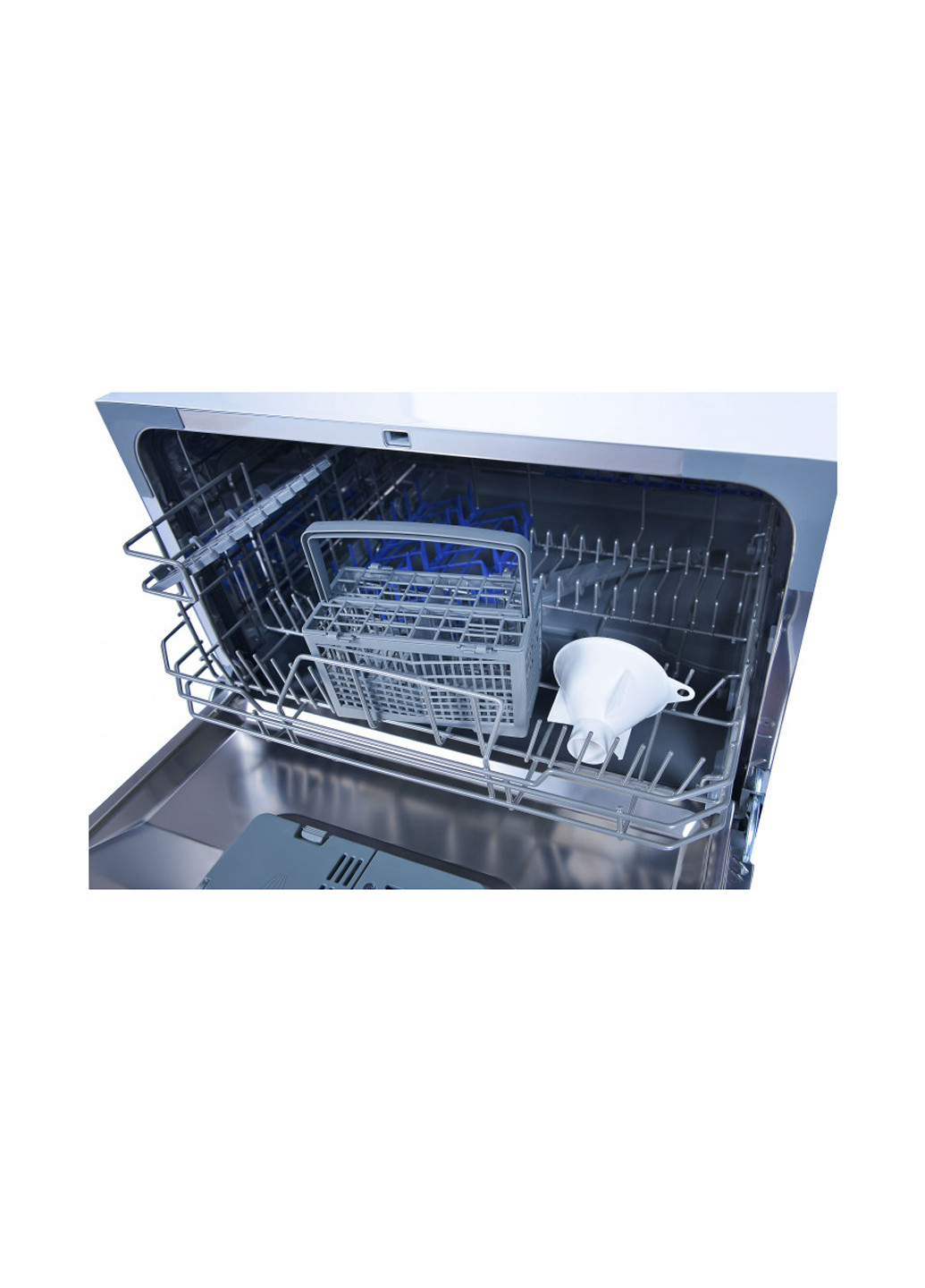 Посудомийна машина BEKO DTC36610W біла